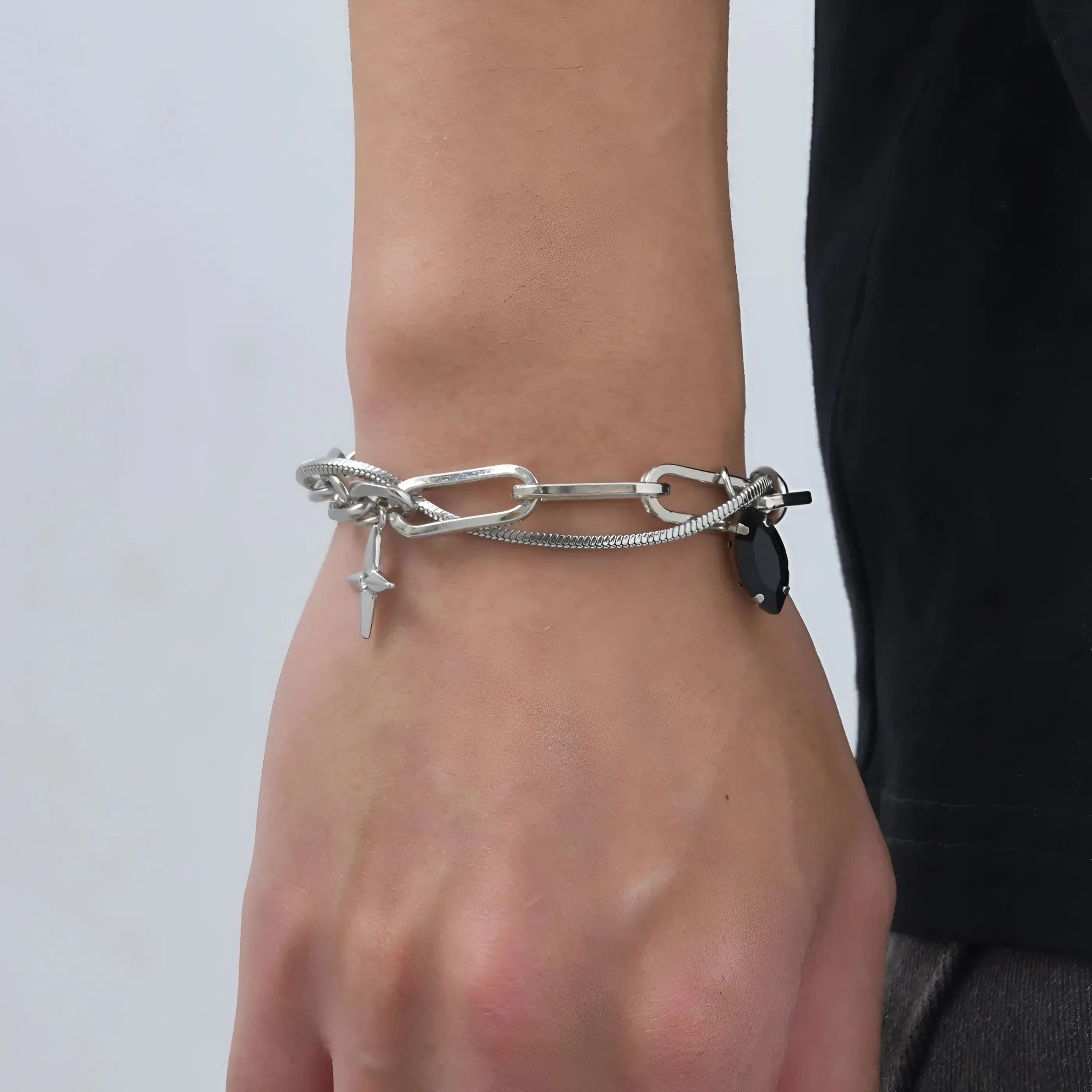 Glinora Chain Bracelets