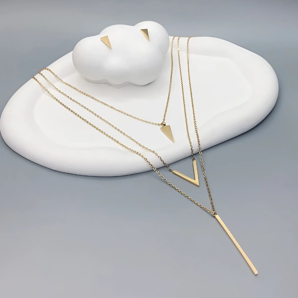 Glinora V Pendant Jewelry Set